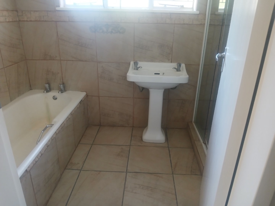  Bedroom Property for Sale in Hadison Park Northern Cape
